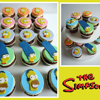 dort  THE SIMPSONS CUPCAKES